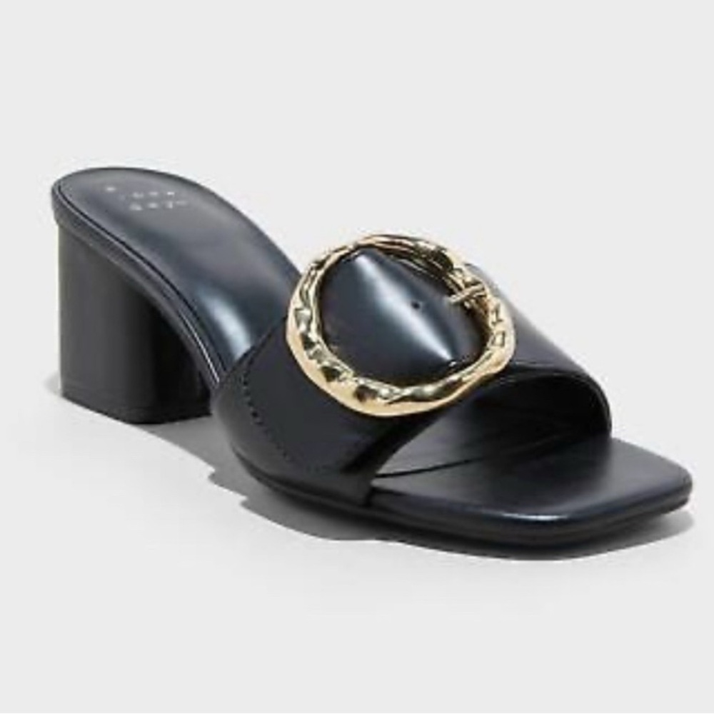a new day black sandals gold buckle sz 9